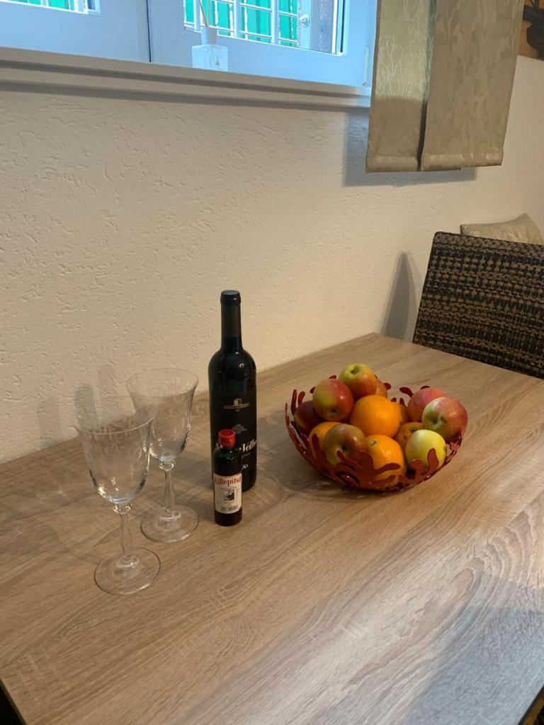 Privat Residence - Boardinghouse Meerbusch Zimmer foto